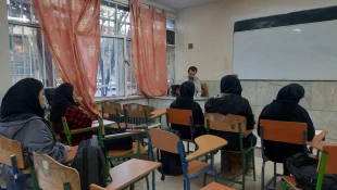 اولین جلسه ی دوره پژوهش نویسی به مناسبت هفته پژوهش.
توسط امور فرهنگی با محوریت انجمن علمی معماری  2