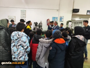 بازدید دانش آموزان  دبستان نجاتیه از مجموعه کارگاه‌های مکانیک خود رو 
به دعوت از  دانشگاه فنی و حرفه‌ای استان قزوین 5