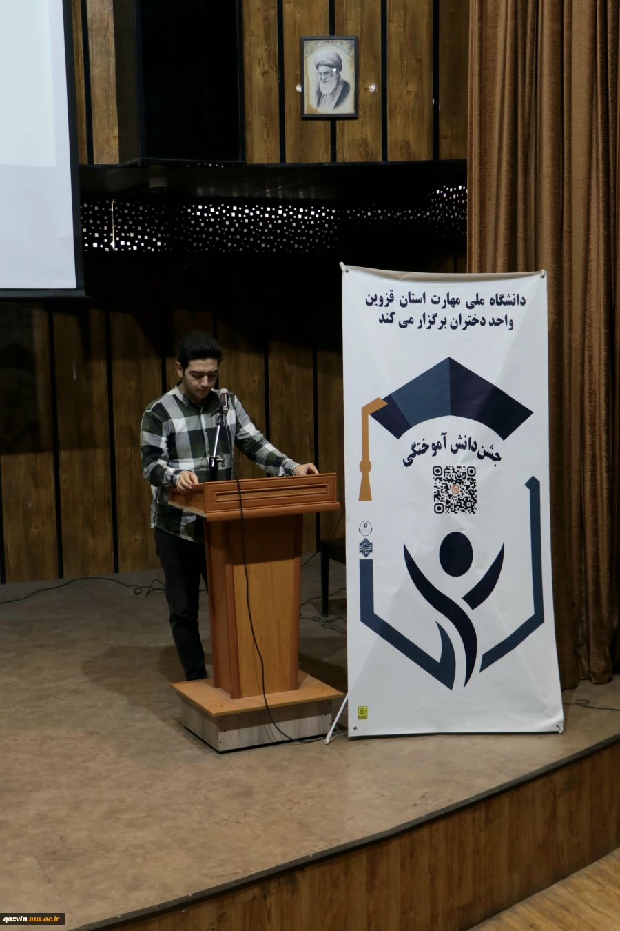 برگزاری جشن دانش آموختگی دانشجویان آموزشکده ملی مهارت دختران قزوین  4