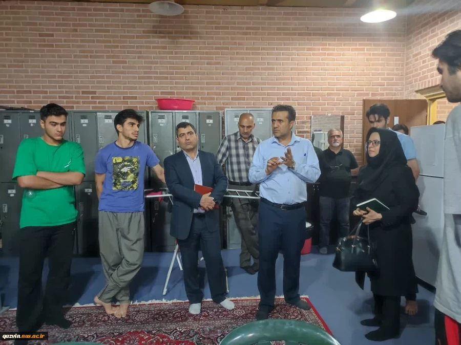 بازدید سرپرست دانشگاه ملی و مهارت استان قزوین از خوابگاه های پسران به مناسبت هفته خوابگاه ها 8
