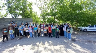 اعزام گروه جهادی پایگاه بسیج دانشجویی دانشگاه ملی مهارت بقیه الله قزوین به روستای نیارک با هدف برگزاری کلاس های آموزش خیاطی و طراحی دوخت، آموزش درسی، فعالیت ورزشی و آسیب شناسی تربیت کودک.  2