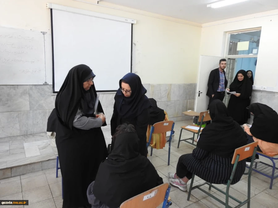 بازدید هیات نظارت و ارزیابی دانشگاه بین المللی امام خمینی (ناتک) از امتحانات آموزشکده های استان قزوین 2