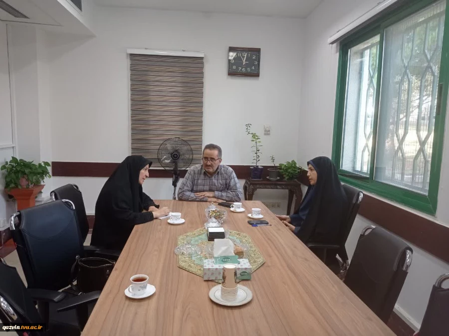 پیگیری رئیس آموزشکده ملی مهارت دختران قزوین در خصوص واگذاری تجهیزات مازاد دانشگاه بین المللی امام خمینی (ره) ؛ الگویی برای تعامل و بهره‌وری در نظام آموزشی 2