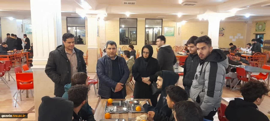 دیدار، بازدید و نشست صمیمی ریاست دانشگاه ملی مهارت واحد استانی قزوین با دانشجویان 19