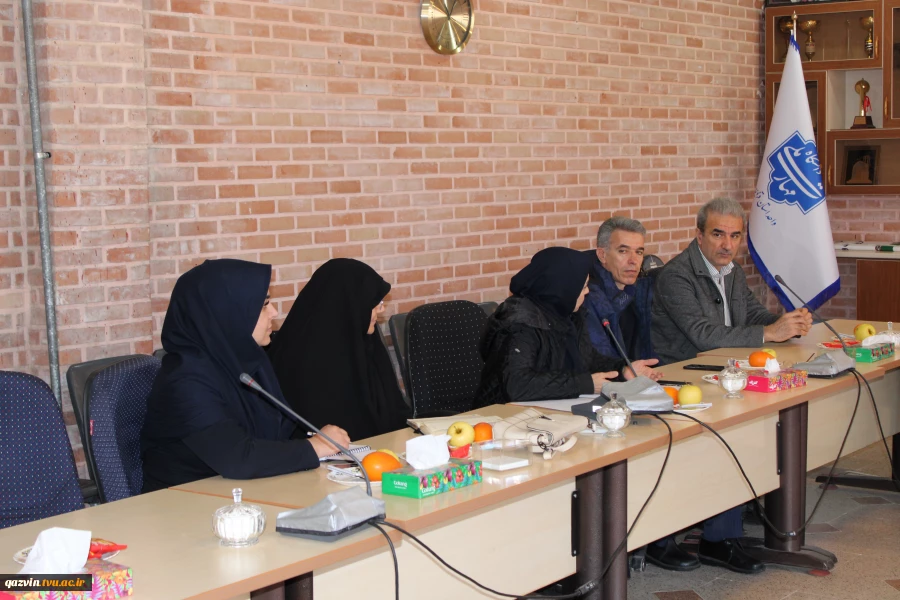 اولین جلسه بنیاد حامیان دانشگاه ملی مهارت قزوین  6