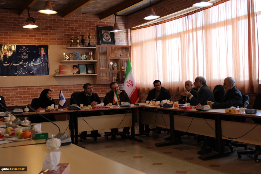 اولین جلسه بنیاد حامیان دانشگاه ملی مهارت قزوین  9