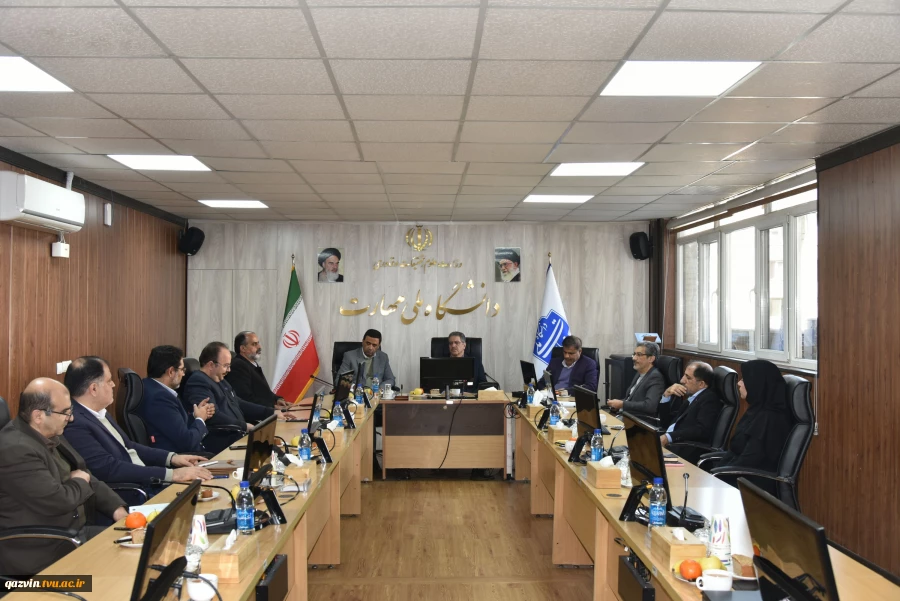 امضای تفاهم‌نامه همکاری علمی، آموزشی و پژوهشی سه جانبه دانشگاه ملی مهارت، وزارت راه و شهرسازی جمهوری اسلامی ایران و سازمان نظام مهندسی ساختمان 4