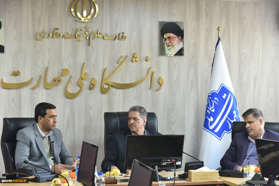 امضای تفاهم‌نامه همکاری علمی، آموزشی و پژوهشی سه جانبه دانشگاه ملی مهارت، وزارت راه و شهرسازی جمهوری اسلامی ایران و سازمان نظام مهندسی ساختمان 9