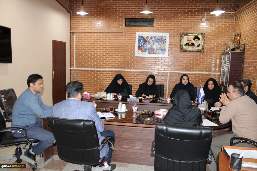 برگزاری جلسه کارگروه فنی و عمرانی دانشگاه ملی مهارت واحد استانی قزوین 3