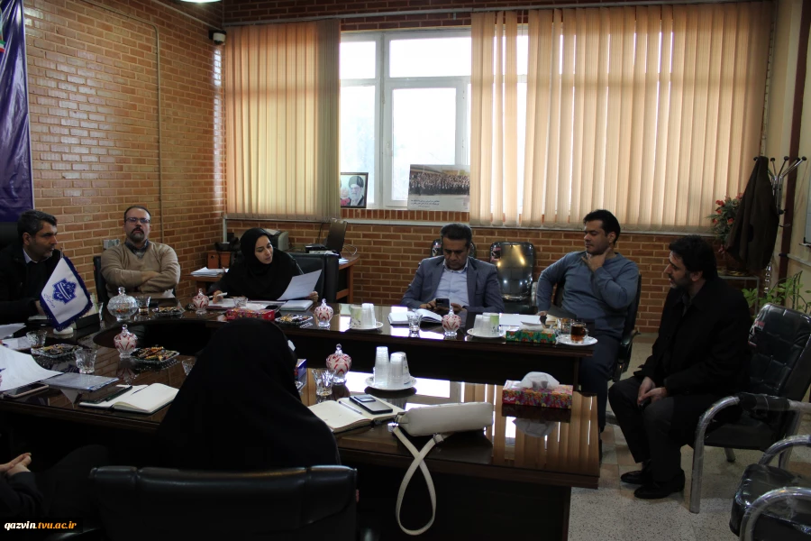 برگزاری جلسه کارگروه فنی و عمرانی دانشگاه ملی مهارت واحد استانی قزوین 5