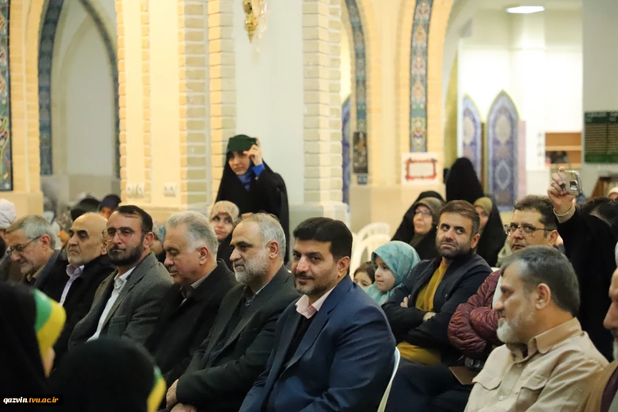 اجتماع بزرگ خانوادگی دانشگاهیان استان قزوین در محکومیت فتنه دی‌ماه ۱۴۰۴ 11