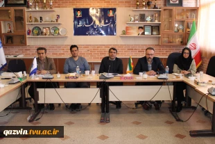 دیدار صمیمی کارکنان آموزشکده پسران قزوین با ریاست و هیئت رئیسه دانشگاه ملی مهارت استان 10