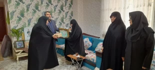 دیدار رئیس دانشگاه ملی مهارت استان قزوین با خانواده بزرگوار شهیدان رستمی
 3