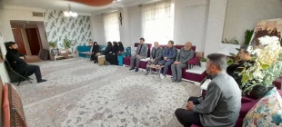 دیدار رئیس دانشگاه ملی مهارت استان قزوین با خانواده بزرگوار شهیدان رستمی
 9