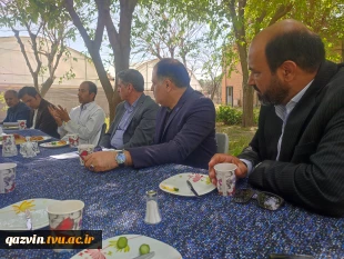 حضور ریاست دانشگاه ملی مهارت در دانشکده دختران دکتر شریعتی تهران و بازدید از گلخانه دانشکده 5