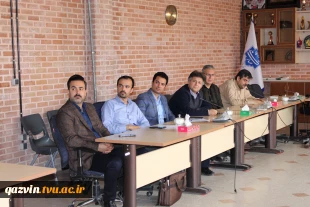 نشست ریاست، معاونت آموزشی و نماینده ارزیابی و تظمین کیفیت با اعضای هیئت علمی دانشگاه ملی مهارت واحد استانی قزوین 9
