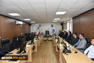 دیدار کارکنان حوزه ریاست، روابط عمومی و هماهنگی امور مجلس و استان‌ها با ریاست دانشگاه ملی مهارت 2