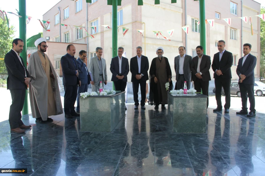 رئیس دانشگاه ملی مهارت در جشنواره سرآمدی آموزش استان تهران:

دانشگاه ملی مهارت می تواند معمار دانشگاه‌های مهارتی کشور باشد و اصولی مثل تعیین استاندارد، تربیت مربی و تضمین کیفیت را راهبری نماید/ استاد سرآمد کسی است که دانش را به مهارت تبدیل کند. 3