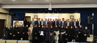 رئیس دانشگاه ملی مهارت در آیین تجلیل از سرآمدان آموزشی دانشگاه ملی مهارت واحد استانی اصفهان:

تدوین مسیرهای آموزشی مبتنی بر چارچوب‌های ملی و بین‌المللی صلاحیت حرفه‌ای و همچنین سند آمایش رشته‌های مهارتی در دستور کار دانشگاه قرار دارد. 2