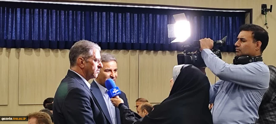 رئیس دانشگاه ملی مهارت در آیین تجلیل از سرآمدان آموزشی دانشگاه ملی مهارت واحد استانی اصفهان:

تدوین مسیرهای آموزشی مبتنی بر چارچوب‌های ملی و بین‌المللی صلاحیت حرفه‌ای و همچنین سند آمایش رشته‌های مهارتی در دستور کار دانشگاه قرار دارد. 8