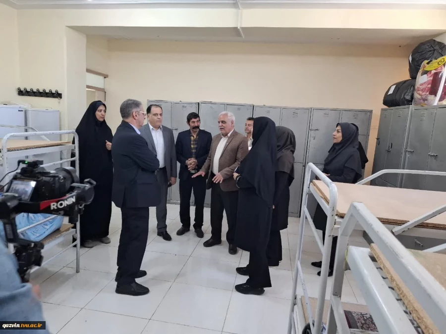در جریان سفر رئیس دانشگاه ملی مهارت به استان چهارمحال و بختیاری صورت گرفت:

بازدید از مراکز آموزشی استان/ جلسه با کارکنان غیرهیئت علمی/ جلسه با هیئت رئیسه استان 8