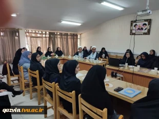 آئین تجلیل از سرآمدان آموزشی دانشگاه ملی مهارت واحد استانی قزوین برگزار شد. 9