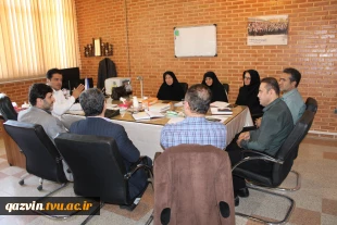 برگزاری جلسه شورای آموزشی دانشگاه ملی مهارت استان قزوین با محوریت امتحانات ۰۴۲ 4