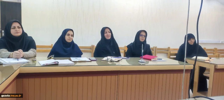 جلسه شورای صنفی دانشگاه ملی مهارت واحد استانی قزوین 3