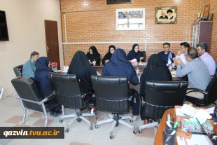 جلسه کمیته درآمدزایی دانشگاه ملی مهارت واحد استانی قزوین 7