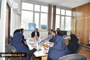 رئیس دانشگاه ملی مهارت در نشست‌های تخصصی با مدیران کل ستادی، روند اجرای برنامه‌ها و مأموریت‌های دانشگاه را بررسی کرد 7