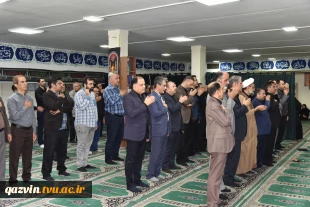 آیین سوگواری سالار شهیدان امام حسین(ع) و یاران با وفایشان در سازمان مرکزی دانشگاه برگزار شد. 11