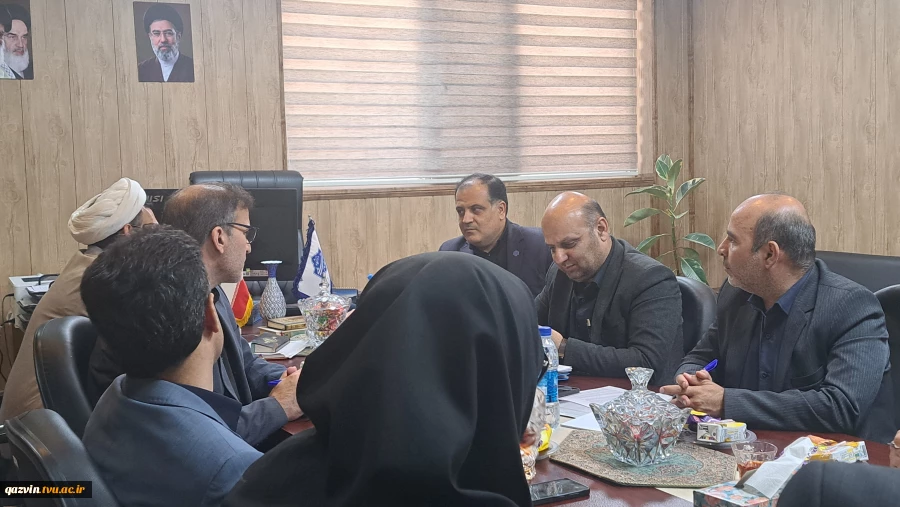 آمادگی دانشگاه ملی مهارت برای میزبانی از دلدادگان رهبر شهید؛

چهارمین جلسه ستاد هماهنگی آیین وداع و تشییع برگزار شد 3