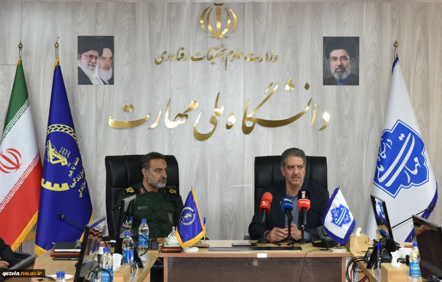 تفاهم‌نامه همکاری دانشگاه ملی مهارت و سازمان بسیج سازندگی به امضا رسید 13