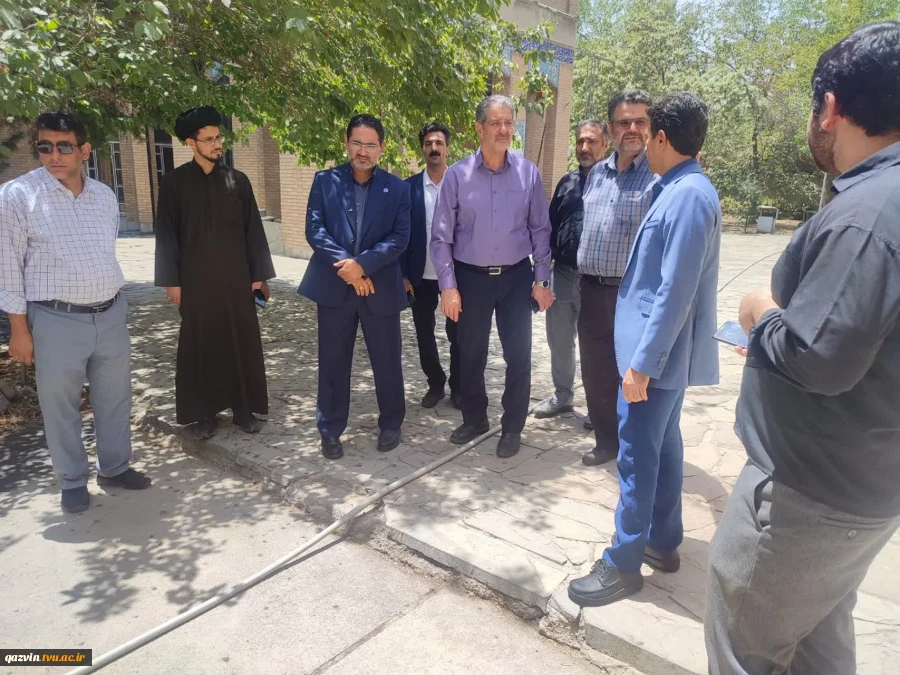 بازدید میدانی دکتر زمانی از روند آماده‌سازی مراکز جهت میزبانی از زائران مراسم وداع و تشییع رهبر شهید 10