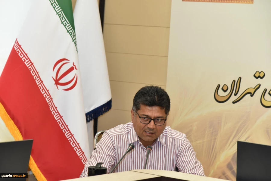 رئیس دانشگاه ملی مهارت با مدیرکل غله و خدمات بازرگانی استان تهران دیدار و گفت‌وگو کرد 6