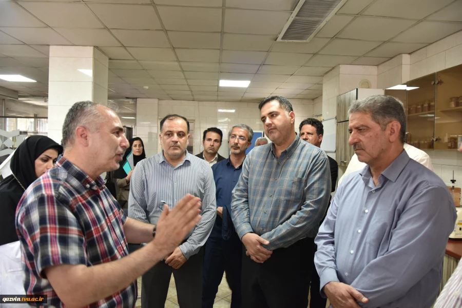 رئیس دانشگاه ملی مهارت با مدیرکل غله و خدمات بازرگانی استان تهران دیدار و گفت‌وگو کرد 14
