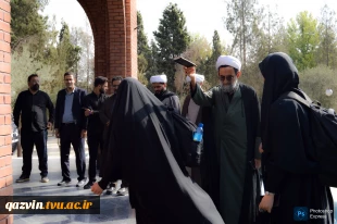آیین بدرقه کاروان‌های دانشجویی دانشگاه ملی مهارت استان تهران به مقصد پیاده‌روی اربعین حسینی با حضور مسئولان دانشگاه 9