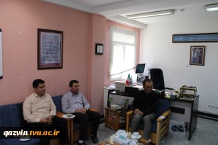 در راستای تحقق شعار «دانشگاه ملی مهارت-دانشگاه کارآفرین»؛ مذاکرات دانشگاه ملی مهارت واحد استانی قزوین و صدا و سیمای قزوین برای عقد تفاهم‌نامه همکاری به جریان افتاد.

 2