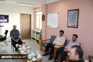 در راستای تحقق شعار «دانشگاه ملی مهارت-دانشگاه کارآفرین»؛ مذاکرات دانشگاه ملی مهارت واحد استانی قزوین و صدا و سیمای قزوین برای عقد تفاهم‌نامه همکاری به جریان افتاد.

 3