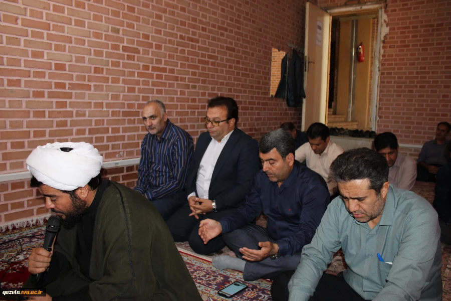 طنین نوای عاشورایی در دانشگاه ملی مهارت پسران قزوین؛ برپایی مراسم زیارت عاشورا در آستانه اربعین حسینی 3