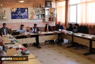 گرامیداشت روز کارمند و تجلیل از کارکنان دانشگاه ملی مهارت واحد استانی قزوین 3