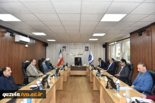 در نشست هماهنگی و برنامه‌ریزی سال تحصیلی ۱۴۰۶-۱۴۰۵:
رئیس دانشگاه ملی مهارت بر اولویت آموزش‌های عملی و ارتقای خدمات دانشجویی در آستانه سال تحصیلی جدید تاکید کرد. 2